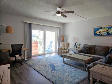 255 Capri Cir N unit 25, Treasure Island, FL 33706 - photo 6