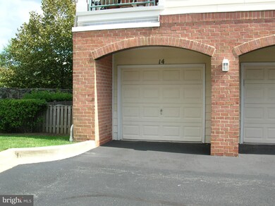 130 Chevy Chase St unit 301, Gaithersburg, MD 20878 - photo 4