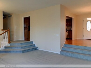 403 Hillcrest St, Lansing, KS 66043 - photo 2