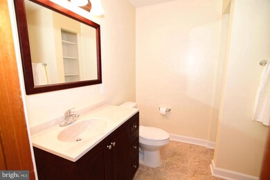 5210 Colebrook Dr, La Plata, MD 20646 - photo 6