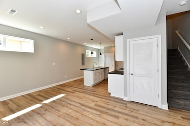 922 N Oakland Ave, Indianapolis, IN 46201 - photo 7