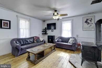 21155 Pon Farr Ct, Leesburg, VA 20175 - photo 5