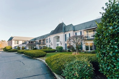 324 Russell Rd unit 113, Westfield, MA 01085 - photo 3