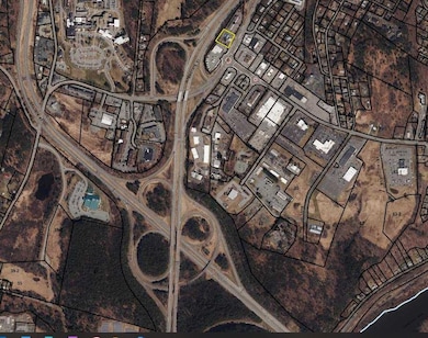 1049 N Main St, Hartford, VT 05001 - photo 7