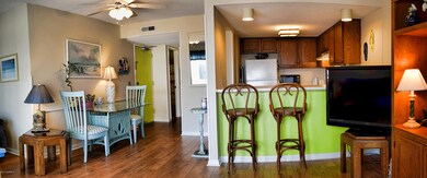Dining/Kitchen