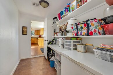 6 Pantry