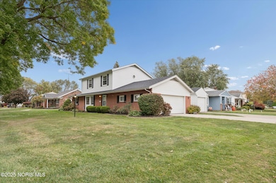5504 Ketukkee Trail, Toledo, OH 43611 - photo 2