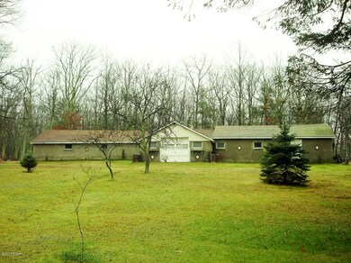 261 Log Tavern Rd, Milford, PA 18337 - photo 3