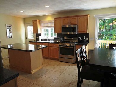 35 Peveril Rd, Cranston, RI 02921 - photo 7