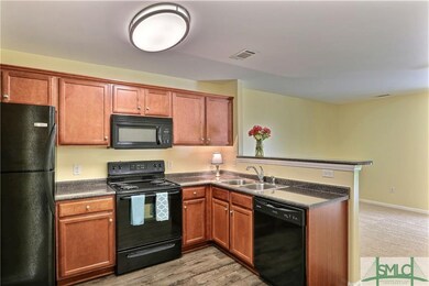 Kitchen has new/upgraded dishwasher and upgraded e