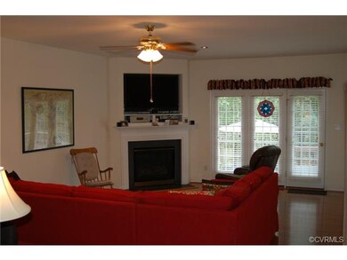Huge open great room with 9' ceilings and lots of 