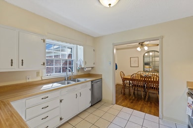 151 W White Rd, Collierville, TN 38017 - photo 6