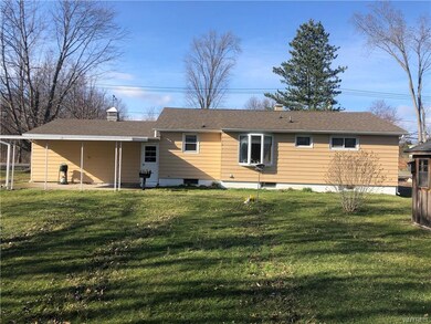 2932 Krueger Rd, North Tonawanda, NY 14120 - photo 3