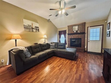 4315 N Eric Dr, Shawnee, OK 74804 - photo 5