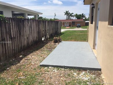 SIDE ENTRANCE