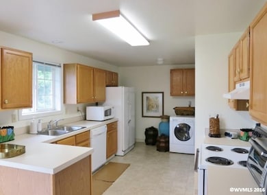 659 NE Polk Station Rd, Dallas, OR 97338 - photo 7