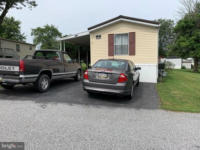 602 Parkwood Dr, Mount Wolf, PA 17347 - photo 7