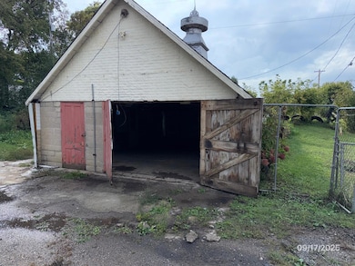 610 E Parker Ave E, Dassel, MN 55325 - photo 3