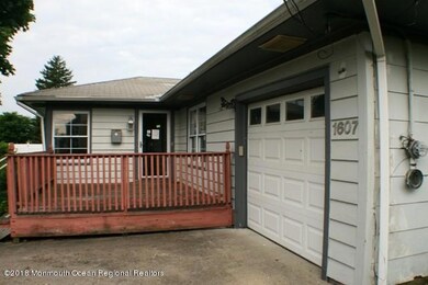 352-592006 Front (3)