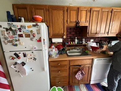 100 East Meadow unit 4, Lowell, MA 01854 - photo 3