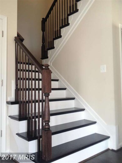 24921 Balmoral Glen Ct, Aldie, VA 20105 - photo 5