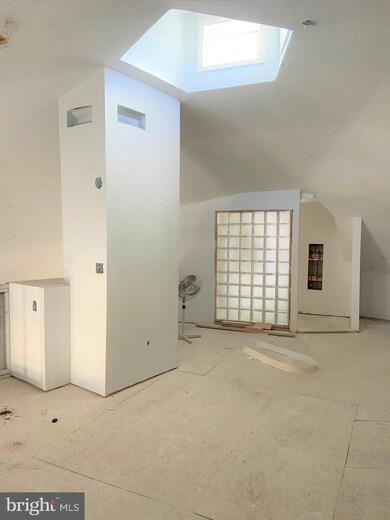 213 Sugar Maple Ln, Gerrardstown, WV 25420 - photo 5