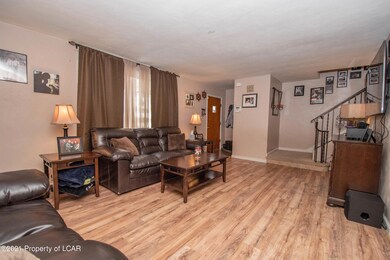 22 Oak St, Wilkes Barre, PA 18702 - photo 6