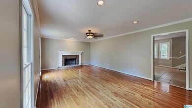 709 Gable Dr, Center Point, AL 35215 - photo 4