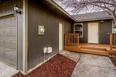 2918 SW Pumice Place, Redmond, OR 97756 - photo 4