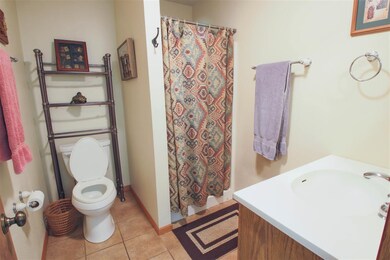 2712 Fitchrona Rd, Fitchburg, WI 53719 - photo 6