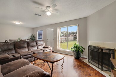 7843 Yellow Pine Dr, Houston, TX 77040 - photo 7