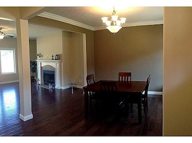 328 Westbrook Ct, Columbus, IN 47201 - photo 5