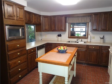 1272 Abington Place, North Tonawanda, NY 14120 - photo 3