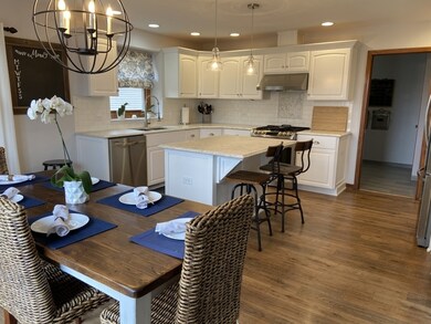 336 Morgan Valley Dr, Oswego, IL 60543 - photo 2