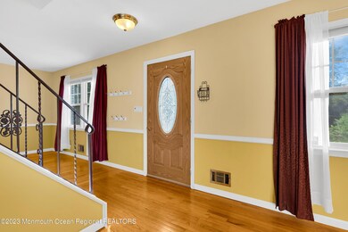 14 Daniel Dr, Matawan, NJ 07747 - photo 3