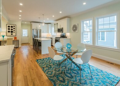 43-45 Neponset Ave unit 1 Duplex, Boston, MA 02131 - photo 7