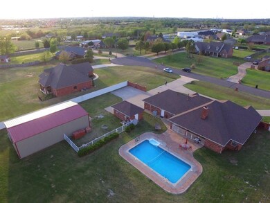 2108 NE 15th St, Moore, OK 73160 - photo 4