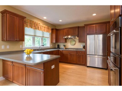 19 Crocketts Way unit 10, Stratham, NH 03885 - photo 4