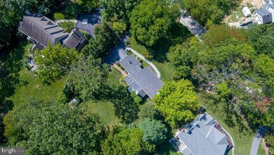 211 S Fairfield Rd, Devon, PA 19333 - photo 5