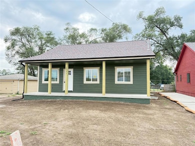 2531 Shaw St, Des Moines, IA 50317 - photo 2