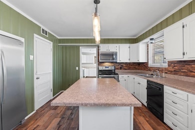 559 Chalmers Rd, Memphis, TN 38120 - photo 3