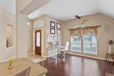 9019 Mercury Cove Ct, Houston, TX 77075 - photo 6