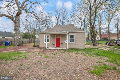 8 1st Ave, Pemberton, NJ 08068 - photo 4