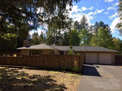 667 NE 11th St, Bend, OR 97701 - photo 2