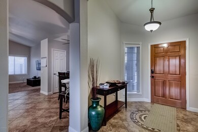 301 W Ensueno St-8