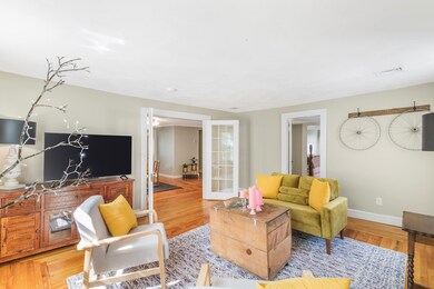 56-56A Manchester St, Nashua, NH 03064 - photo 6