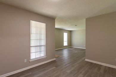 4589 D Hickory-7