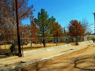 8337 Valley View Dr, El Paso, TX 79907 - photo 4