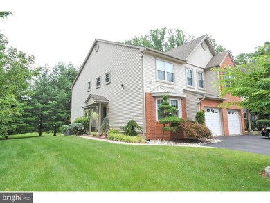 551 Jason Dr, Southampton, PA 18966 - photo 2