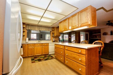 505 W Summit Pl 6